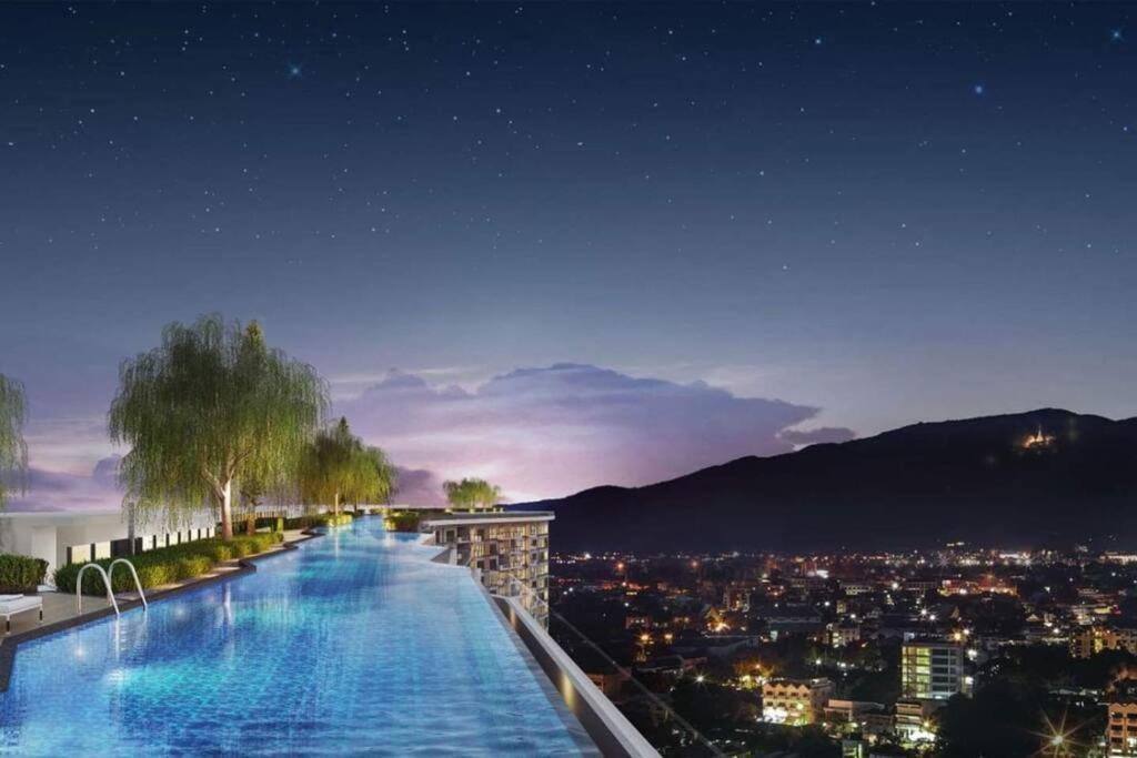 Modern Style Room With Sky Pool 古城边天际泳池公寓 Чиангмай Экстерьер фото